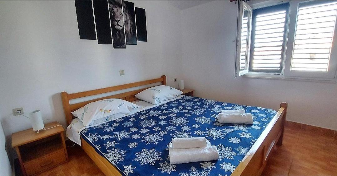 Apartments Ivana Lovište Eksteriør billede