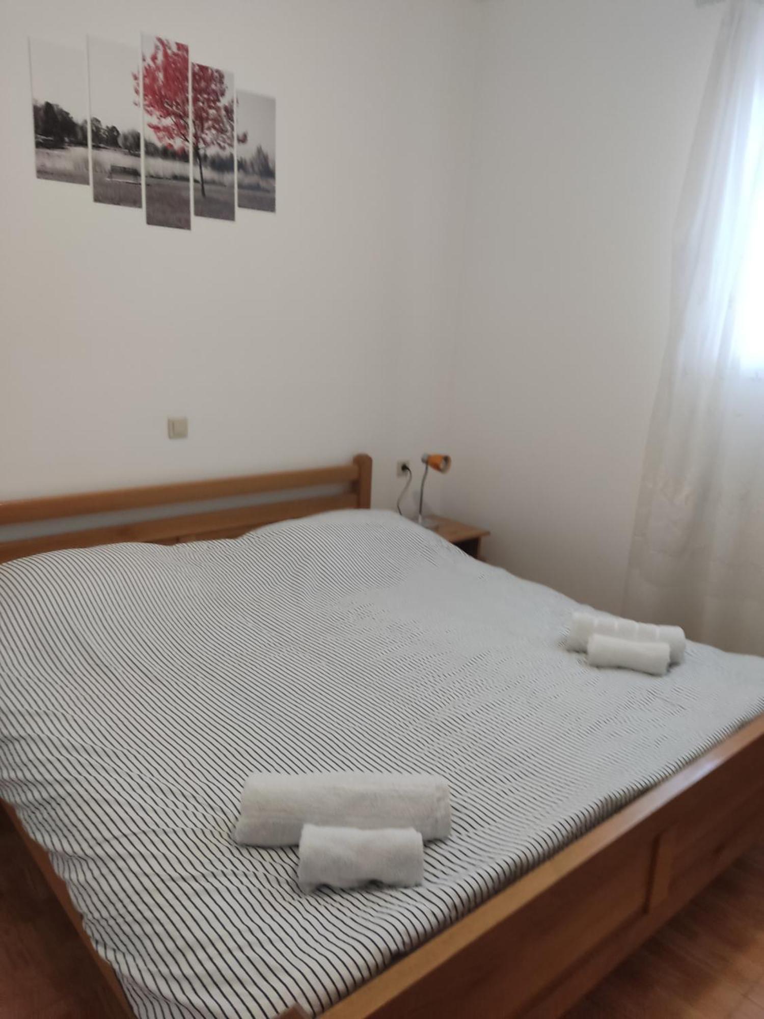 Apartments Ivana Lovište Eksteriør billede